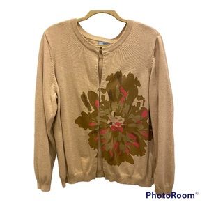 IZOD beige cardigan with abstract flower design, size 1X, EUC. Great for spring!